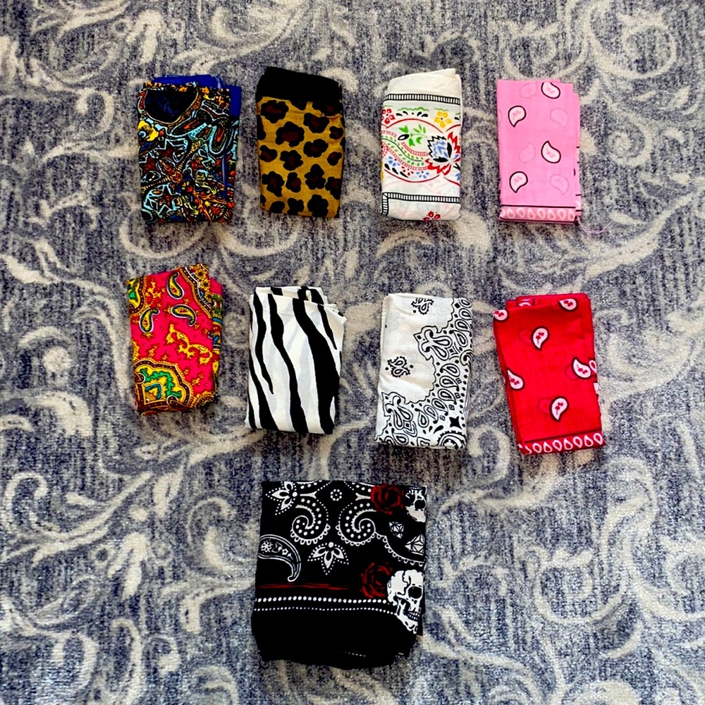 🔴 9 Bandanas